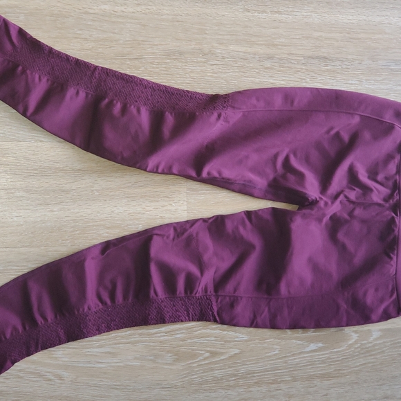 Fabletics leggings - Picture 2 of 3